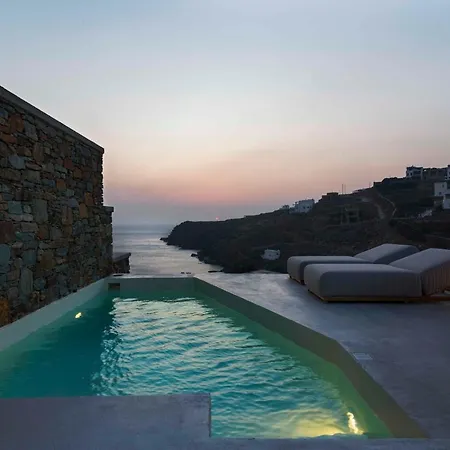 Phos Tinos * Agios Romanos