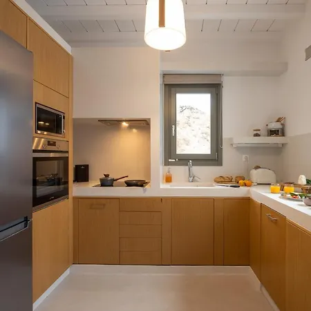 Вилла Phos Tinos Agios Romanos