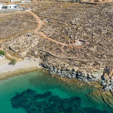 Phos Tinos Villa *
