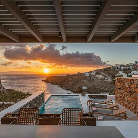 Phos Tinos