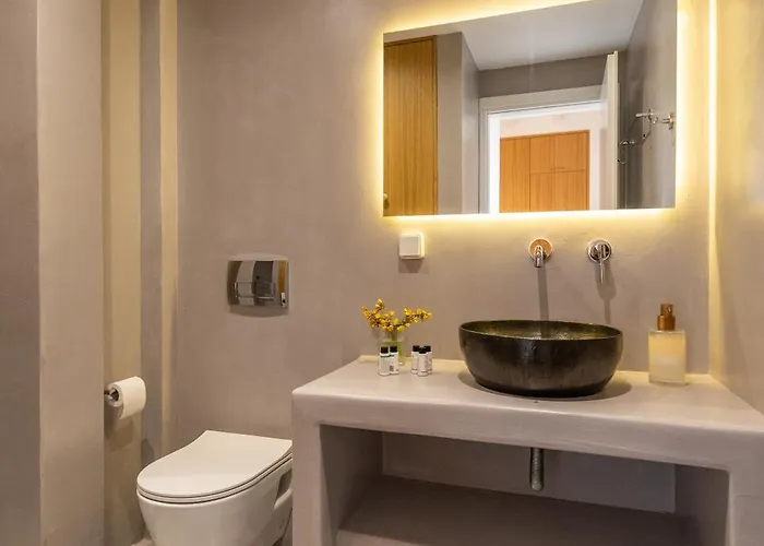 Phos Tinos Agios Romanos